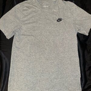 Nike Child Gray T-Shirt